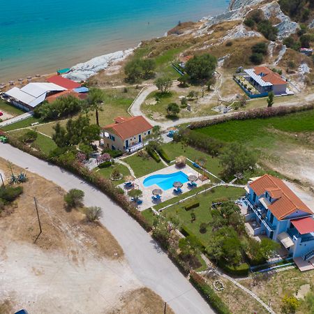 Xi Beach XI Village מראה חיצוני תמונה