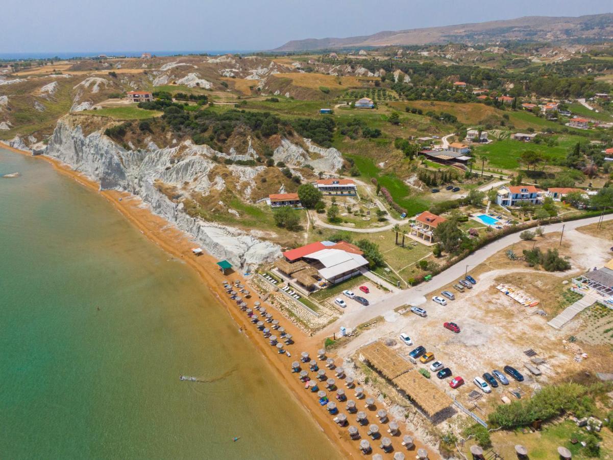 Xi Beach XI Village מראה חיצוני תמונה