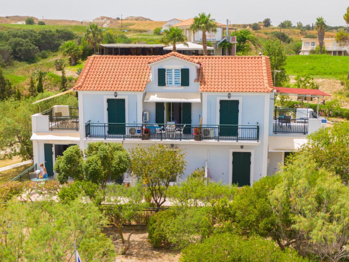 Xi Beach XI Village מראה חיצוני תמונה