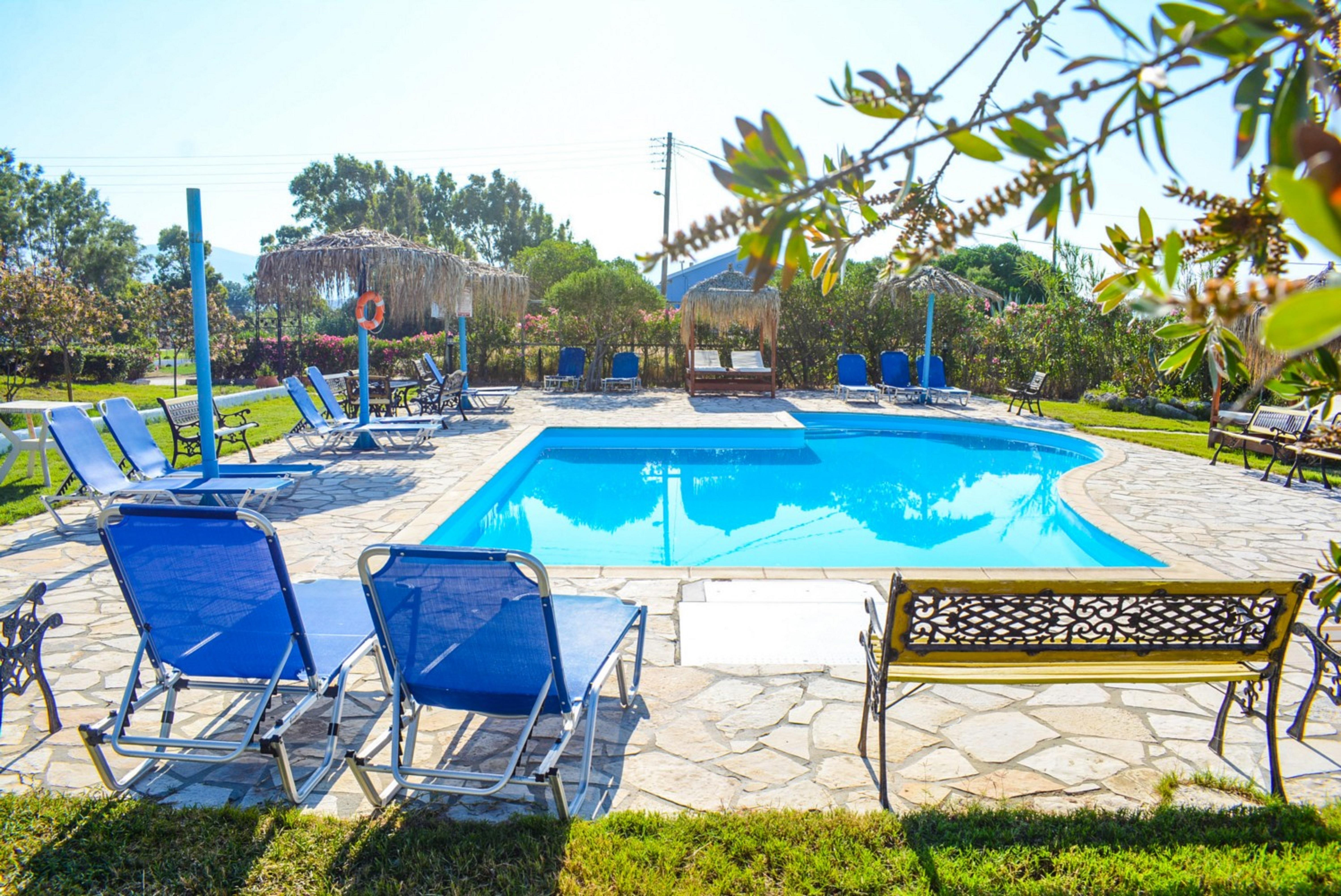 Xi Beach XI Village מראה חיצוני תמונה